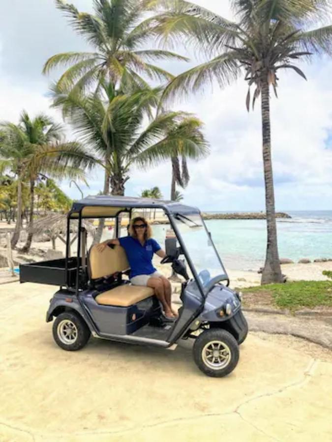 Vue Mer & Acces Direct A La Plage Avec Magnifique Piscine Surveillee Par Un Maitre Nageur Saint-Francois  Exterior photo